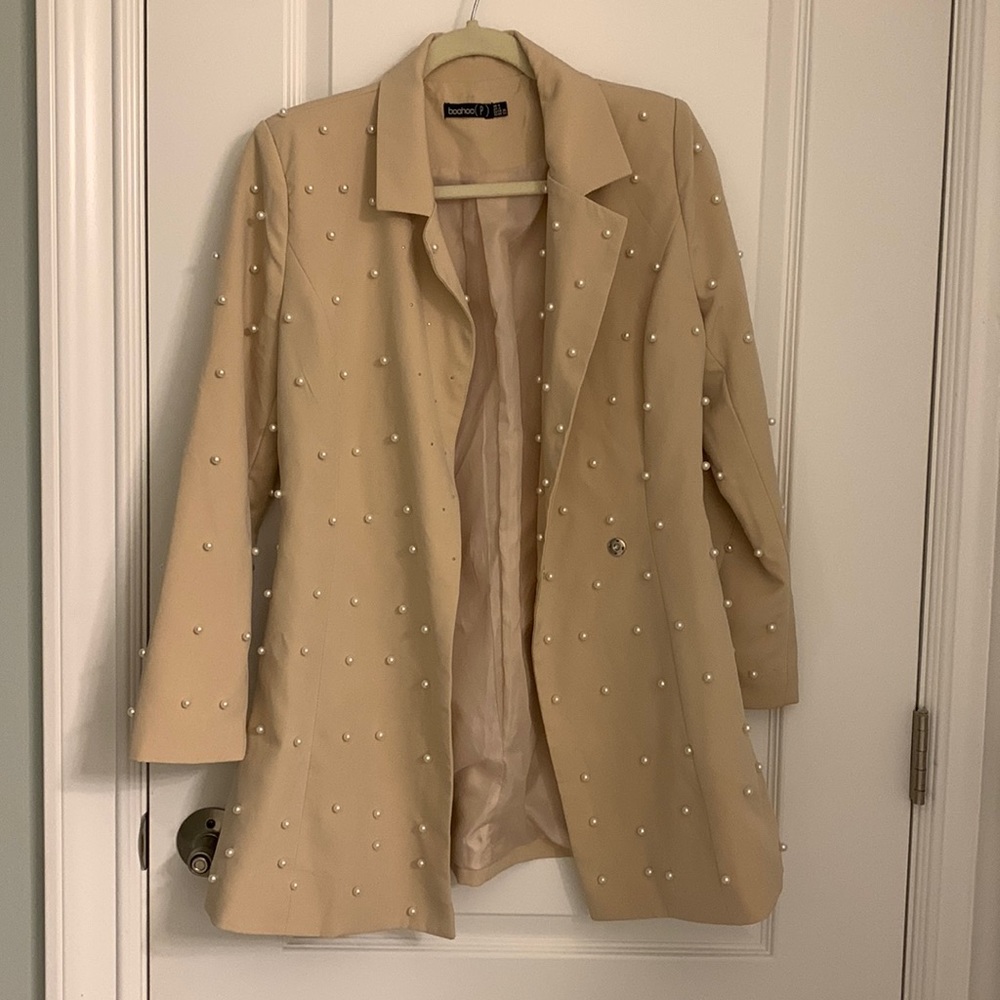 boohoo petite blazer/blazer dress.